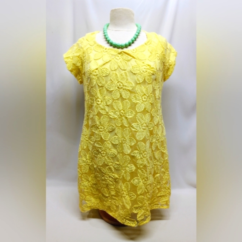Rue 21 Yellow Floral Lace Dress